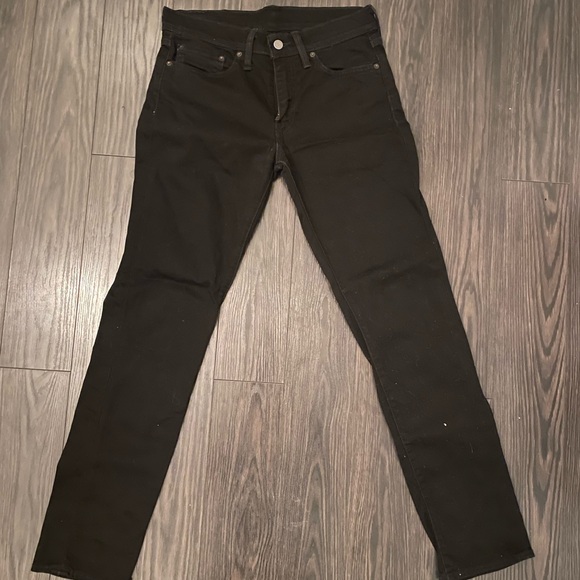 Levi's Other - Levis 511 31x32 near perfect condition.